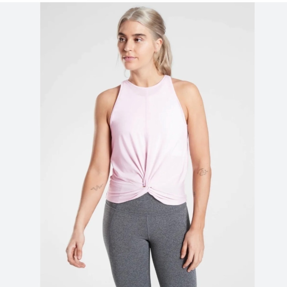Athleta Tank Top Womens Medium Essence Twist Baby Pink Activewear Workout